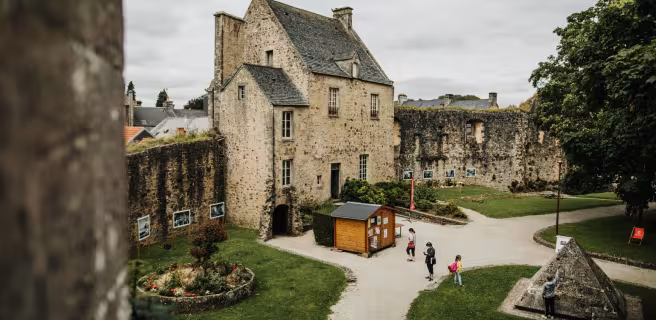 Saint-Sauveur-le-Vicomte / Bricquebec-en-Cotentin